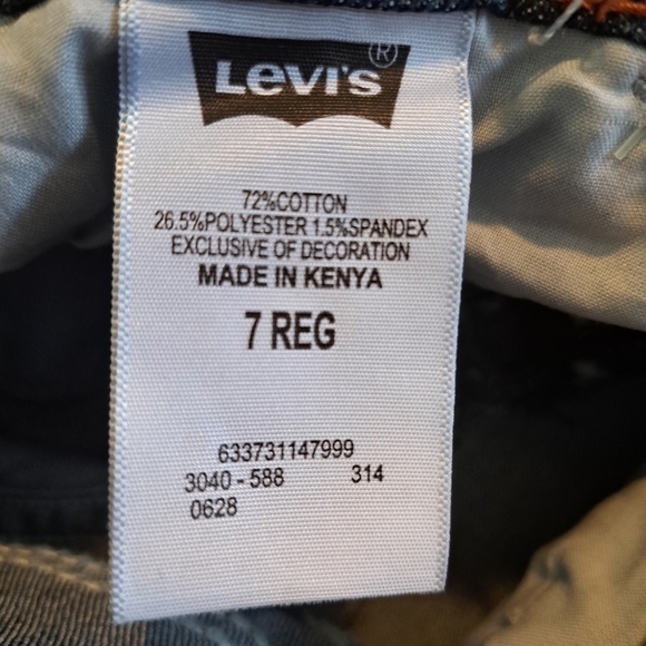 Levi's girls size 7 Boot Cut jeans, dark wash, 5 pocket, New - Picture 4 of 6